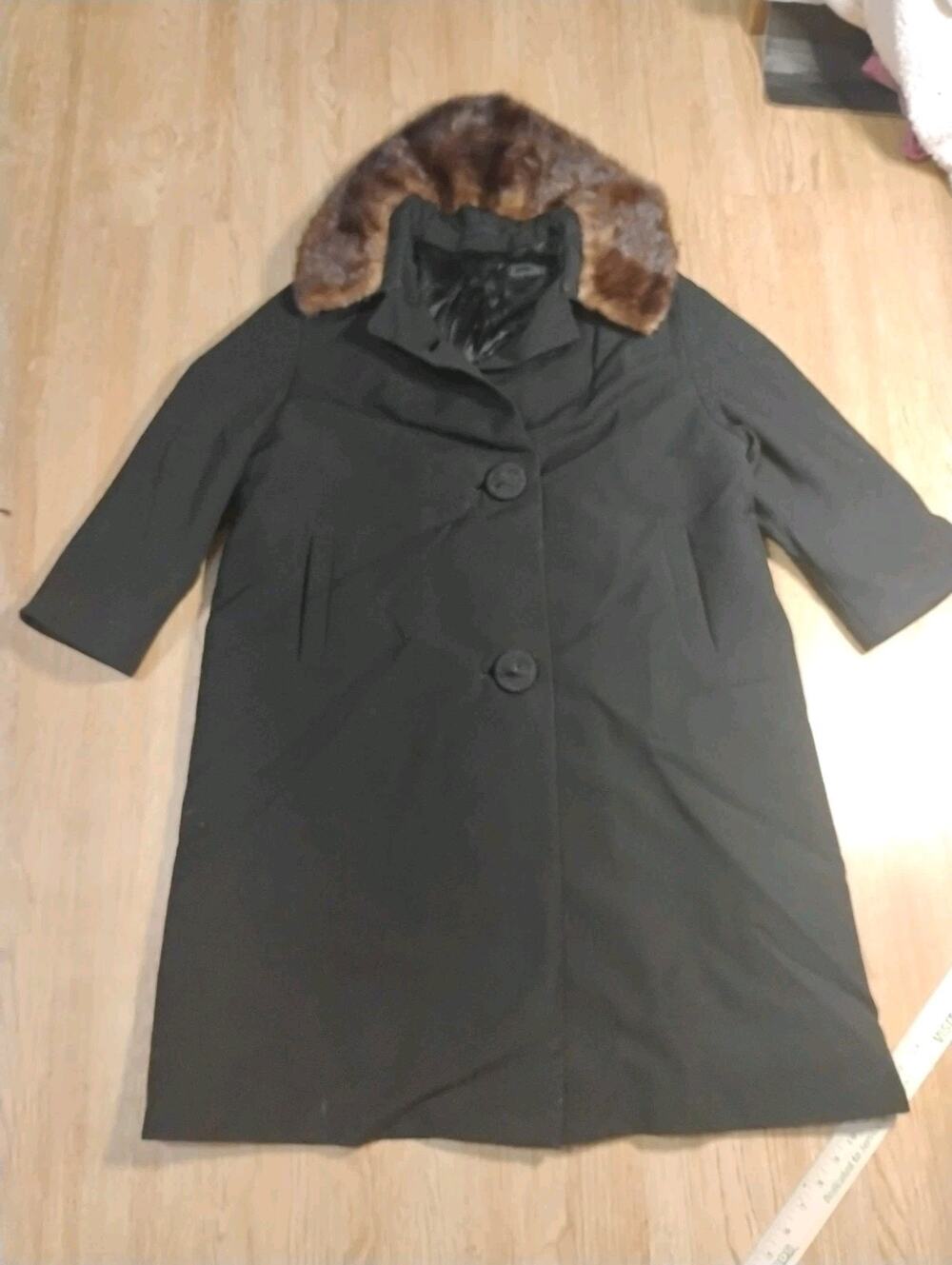 Womens Vintage Coat Black Fur Collar International Ladies Garment